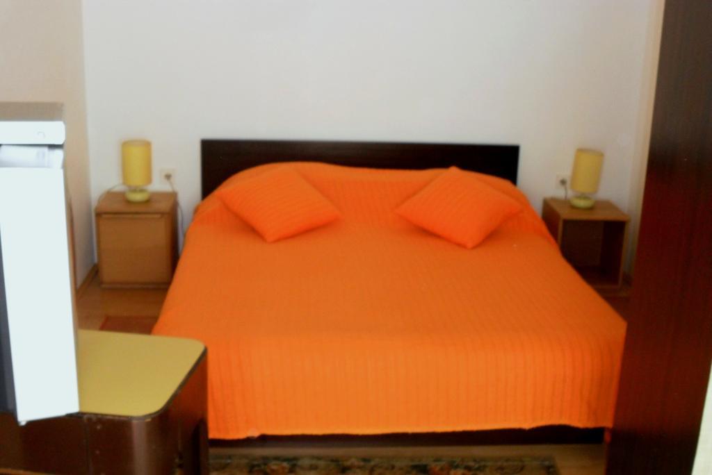 Guesthouse Lucic Orebić Rum bild